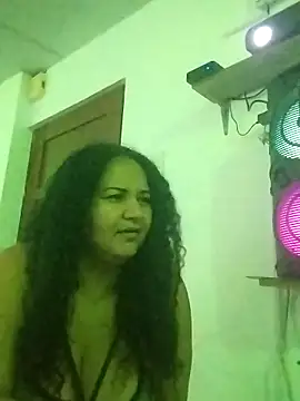 MEYBELLATINA online show from 06.13.26