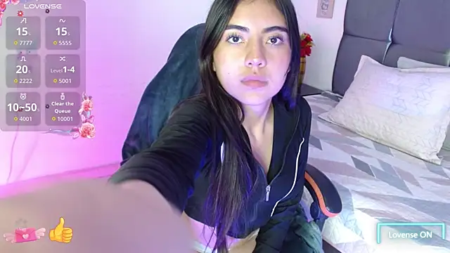 Snapshot of Dream_wish chatting on 10.01.25 Dream wish online show from 10.01.25