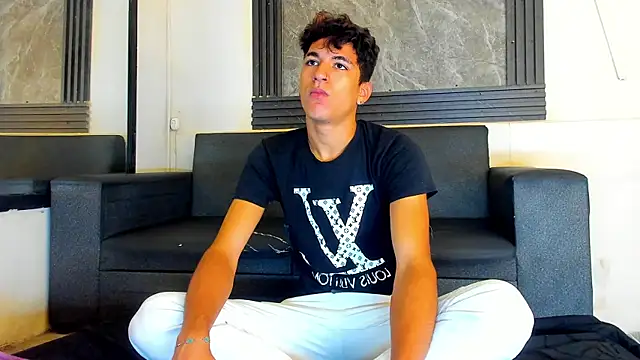 Stiben boy online show from 01.13.26