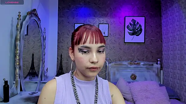 Megane whitte online show from 10.05.25