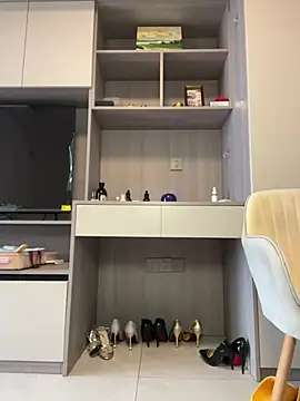 POS001 online show from 04.11.26