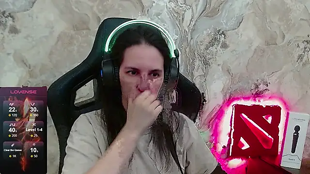 Irwi Tomboy online show from 04.18.26