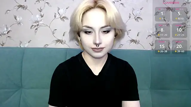 LeisaHopperstad online show from 07.10.26