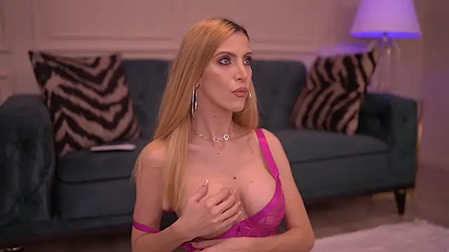 EllaBlake online show from 03.04.26