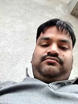 Snapshot of desiyouth94 chatting on 10.30.25 desiyouth94 online show from 10.30.25