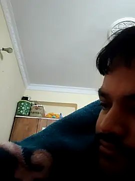 Snapshot of desiyouth94 chatting on 11.02.25 desiyouth94 online show from 11.02.25