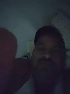 Snapshot of desiyouth94 chatting on 12.04.25 desiyouth94 online show from 12.04.25