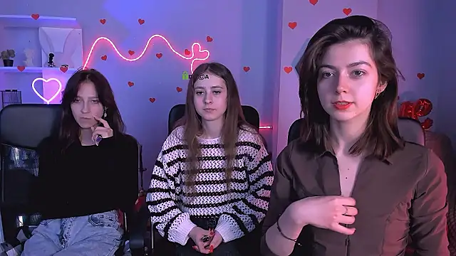 rebecca smile online show from 02.07.26