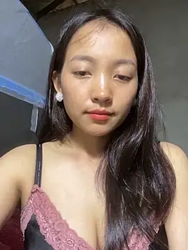 Snapshot of Penny39 chatting on 10.04.25 Penny39 online show from 10.04.25