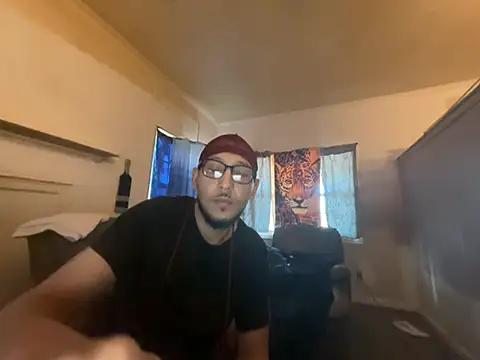 ThrowedWorldWide online show from 02.12.26