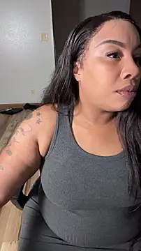 NeliaHexxen online show from 10.04.25