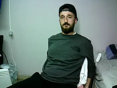 Snapshot of krerem chatting on 11.11.25 krerem online show from 11.11.25