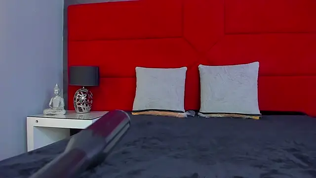 ashlye collins online show from 10.09.25