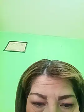 VANESSA  01 online show from 10.28.25