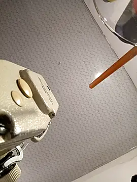 VANESSA  01 online show from 11.23.25