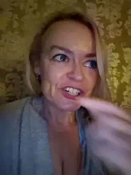 demidelightfulxx online show from 09.28.25