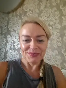 demidelightfulxx online show from 09.30.25