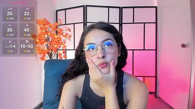 Snapshot of Sweet_pay chatting on 10.01.25 Sweet pay online show from 10.01.25