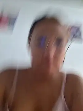 young dairy01 online show from 12.17.25