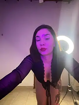 Snapshot of Belubel chatting on 07.28.26 Belubel online show from 07.28.26