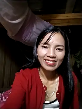 Snapshot of lmc-zz chatting on 11.15.25 lmc-zz online show from 11.15.25