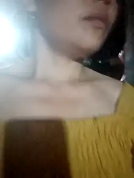 Snapshot of bree-zz chatting on 03.26.26 bree-zz online show from 03.26.26