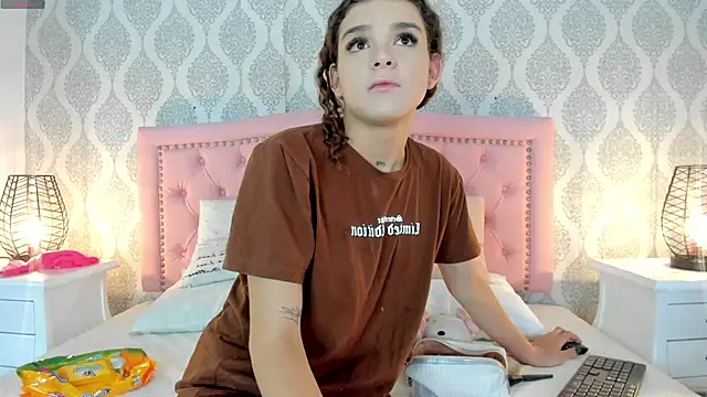 kendallspears 1 online show from 11.12.25