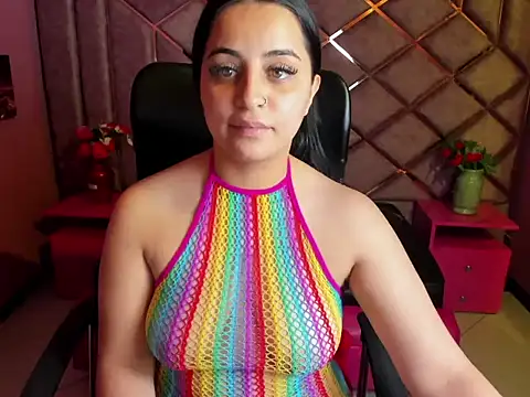 ValerySwett   online show from 10.05.25