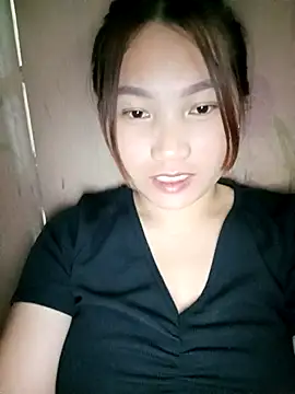 min-xinh online show from 09.29.25