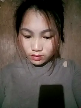 Snapshot of min-xinh chatting on 01.18.26 min-xinh online show from 01.18.26