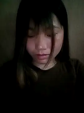 Snapshot of min-xinh chatting on 02.19.26 min-xinh online show from 02.19.26