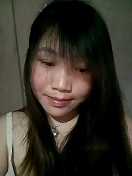 min-xinh online show from 03.13.26