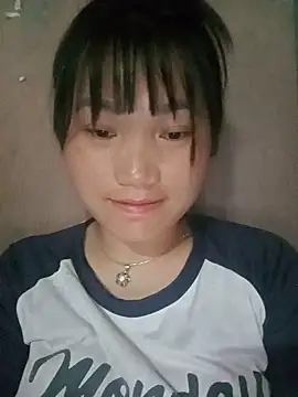 min-xinh online show from 07.10.26