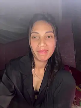 Snapshot of July_sexy69 chatting on 03.04.26 July sexy69 online show from 03.04.26