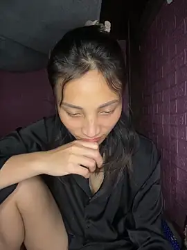 Snapshot of July_sexy69 chatting on 03.31.26 July sexy69 online show from 03.31.26