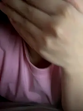 Snapshot of Mins_kute99 chatting on 10.16.25 Mins kute99 online show from 10.16.25