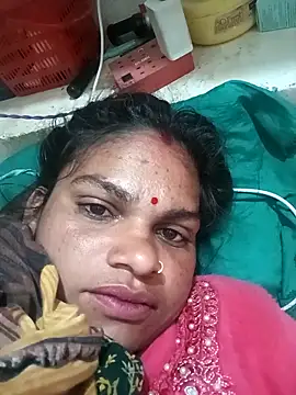 Snapshot of SHMA-77 chatting on 01.05.26 SHMA-77 online show from 01.05.26