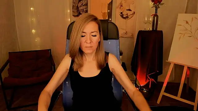 DonnaSmitth online show from 12.15.25