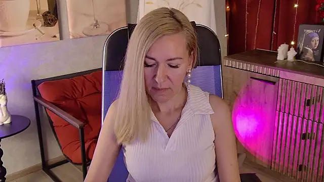 DonnaSmitth online show from 06.05.26