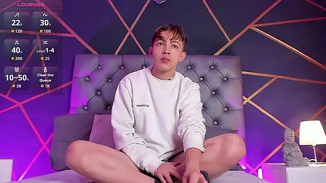 Lian Miller1  online show from 03.27.26