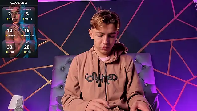 Lian Miller1  online show from 04.14.26