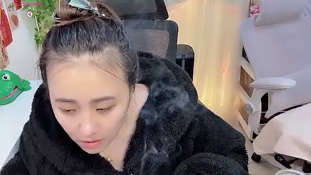 NEWONETO online show from 01.14.26