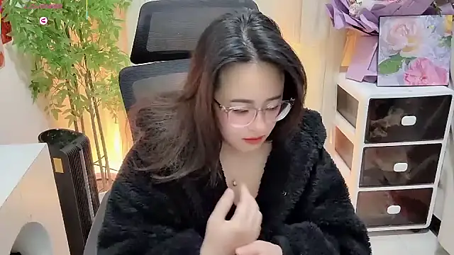 Snapshot of NEWONETO chatting on 02.07.26 NEWONETO online show from 02.07.26