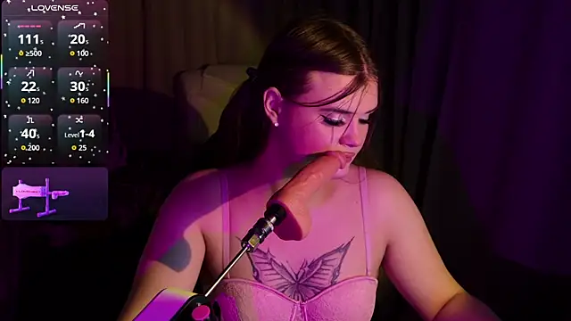 EvaaLane online show from 10.10.25