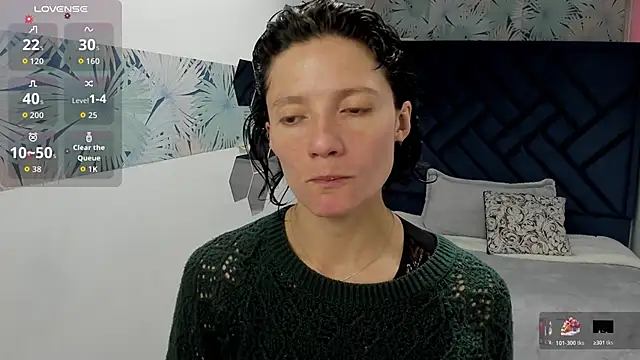 Valery More   online show from 12.03.25