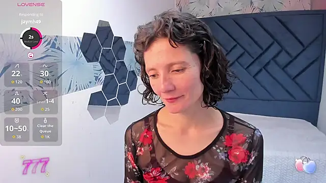 Valery More   online show from 06.15.26