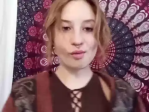 AdalynKiss online show from 10.06.25