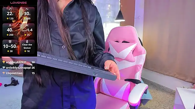 Snapshot of Scarlett_Kiiss chatting on 02.01.26 Scarlett Kiiss online show from 02.01.26