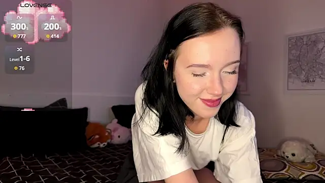 Snapshot of KayaNorth chatting on 01.09.26 KayaNorth online show from 01.09.26