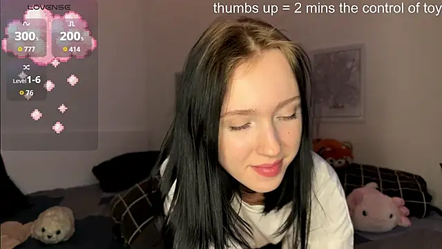 Snapshot of KayaNorth chatting on 03.03.26 KayaNorth online show from 03.03.26